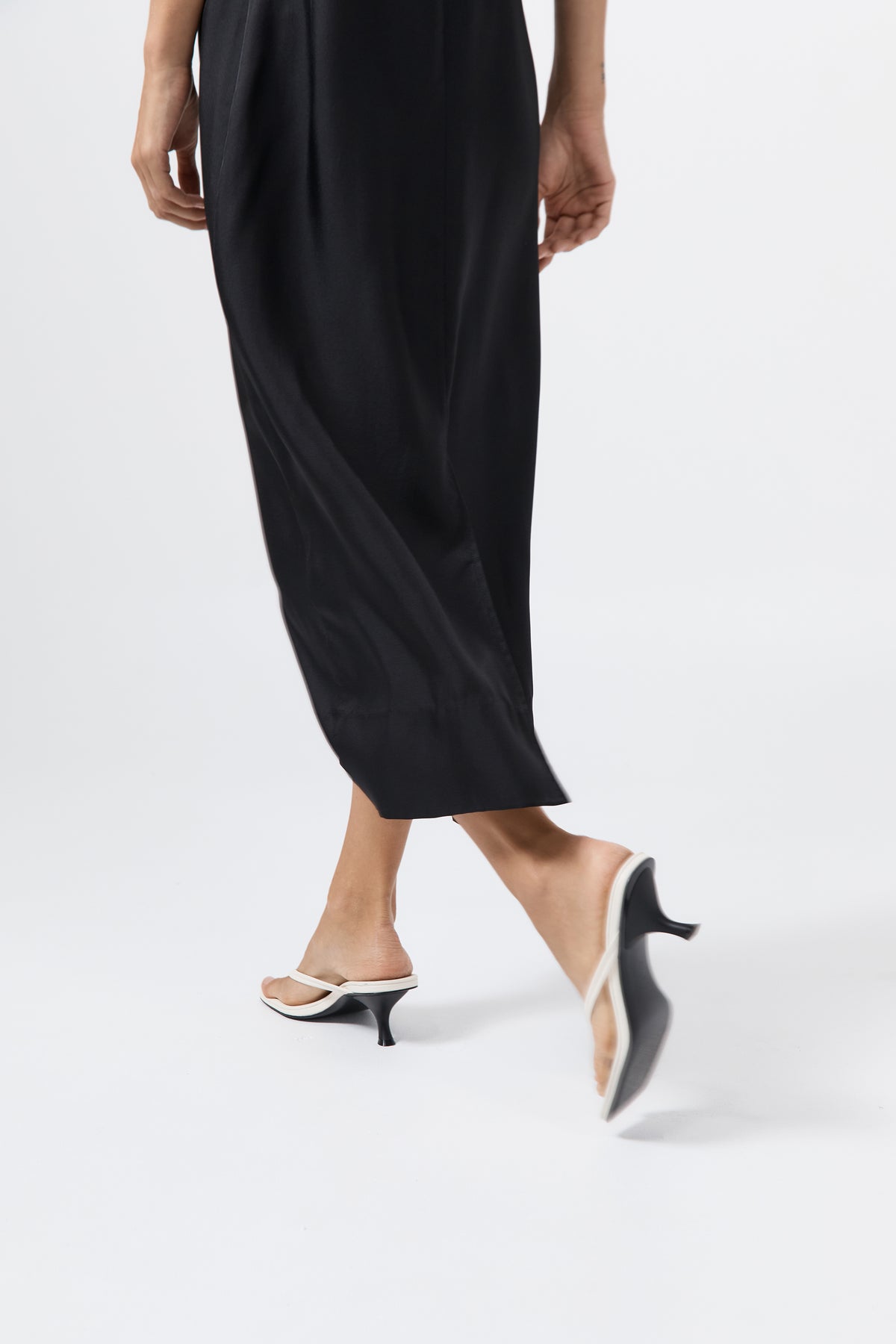 Thong Detail Heel - Off White