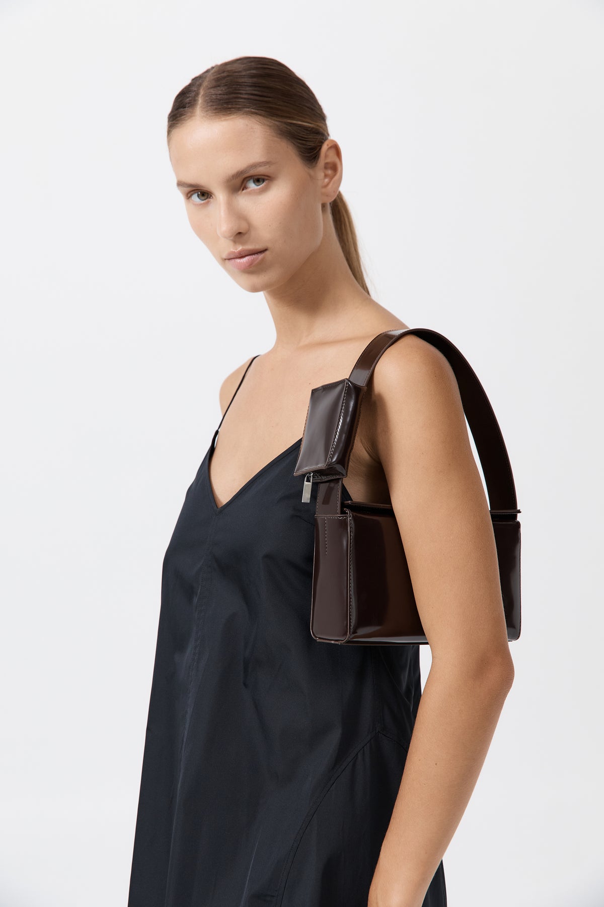 Petit Pouch Bag - Coffee