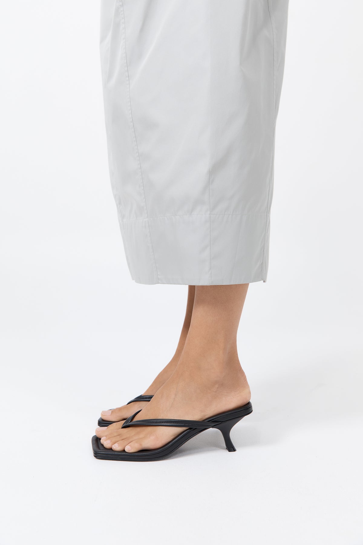 Thong Detail Heel - Black