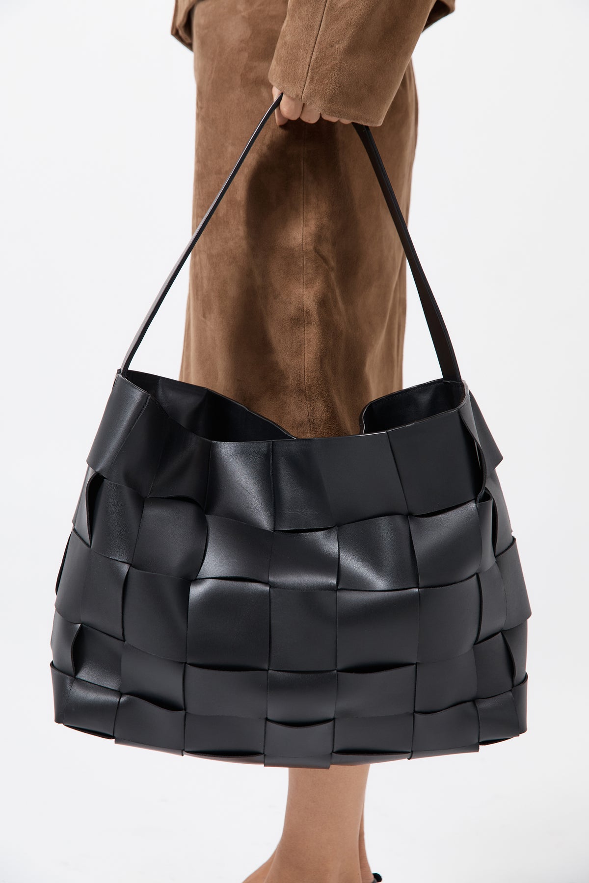 Woven Large Tote - Black