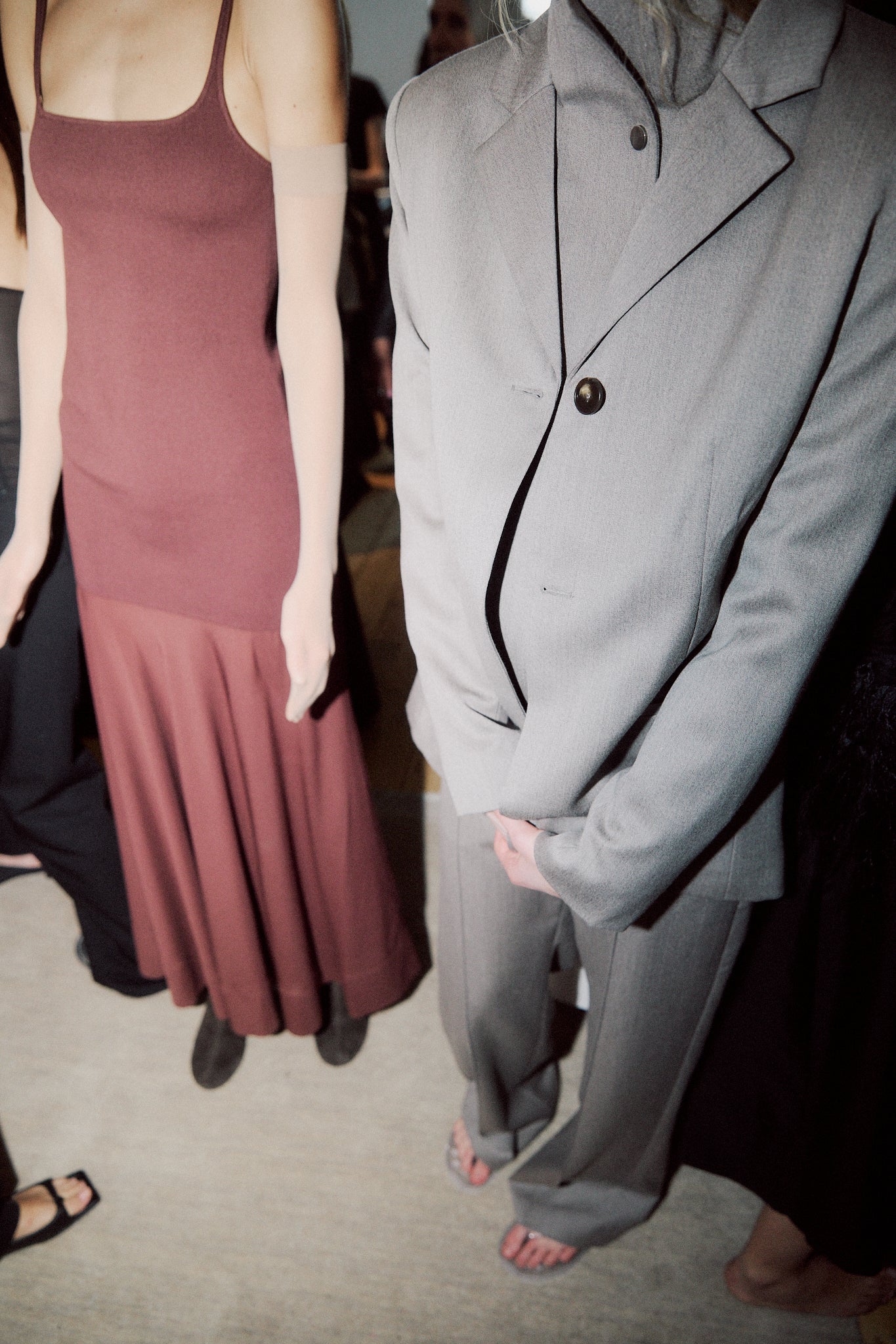 DRESSES