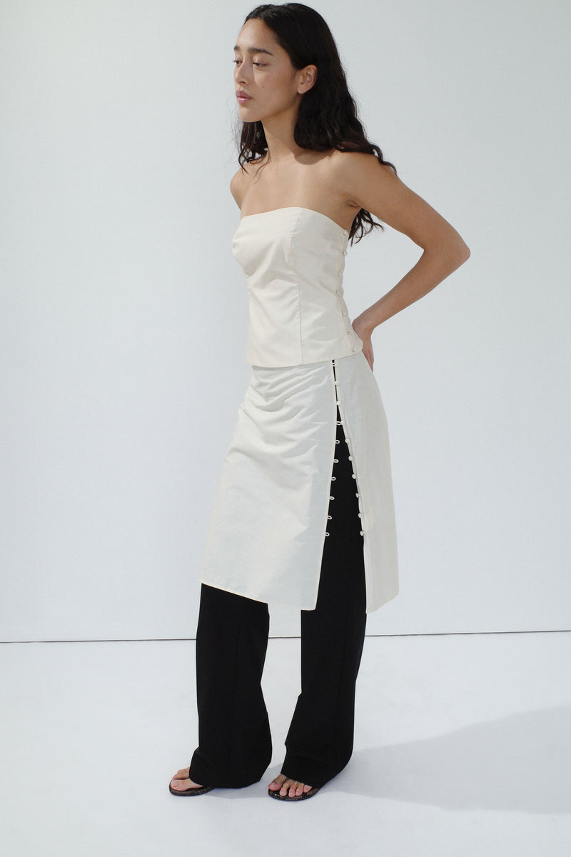 Look 18