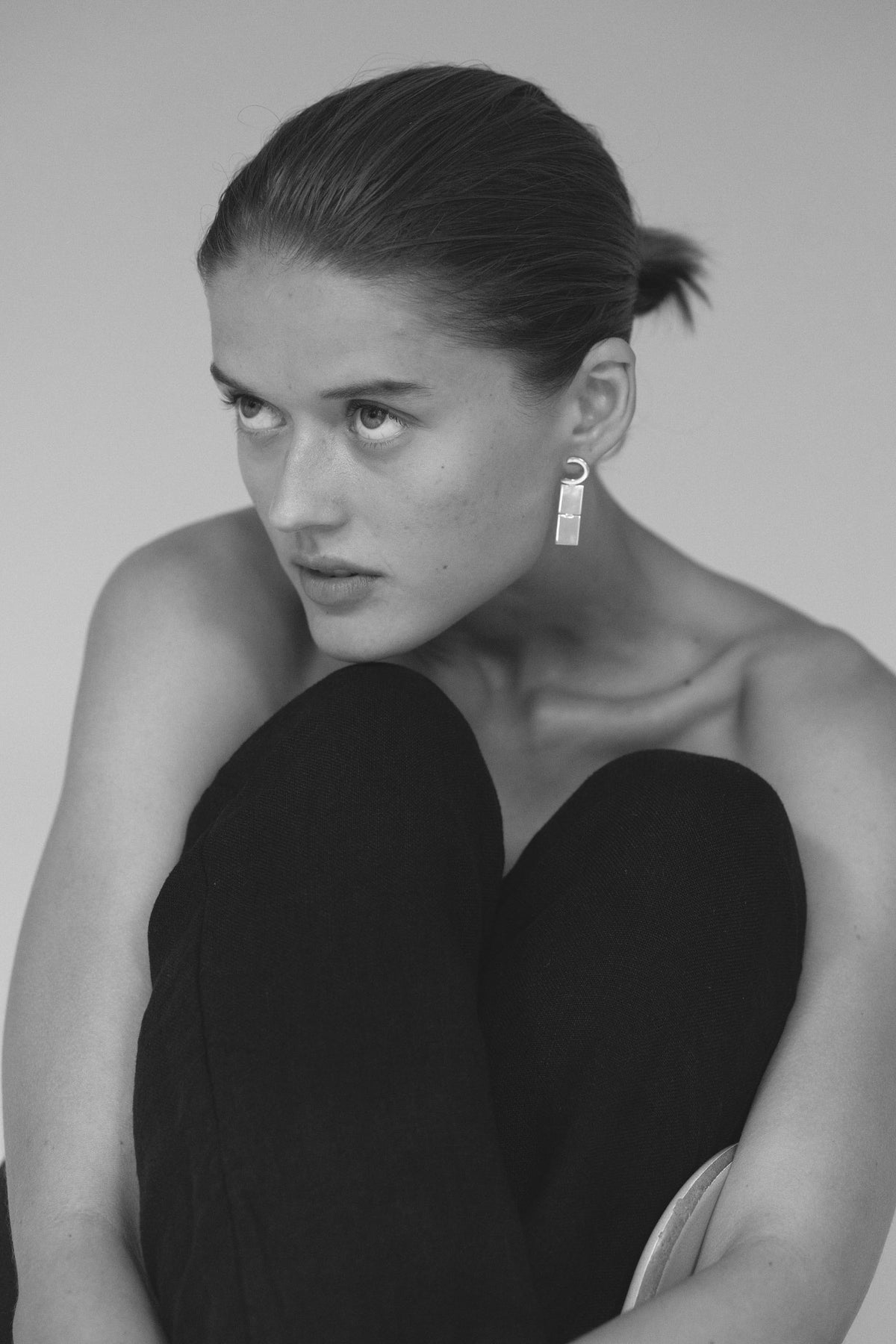 CURVA Motion Earring - by Belén Kröl