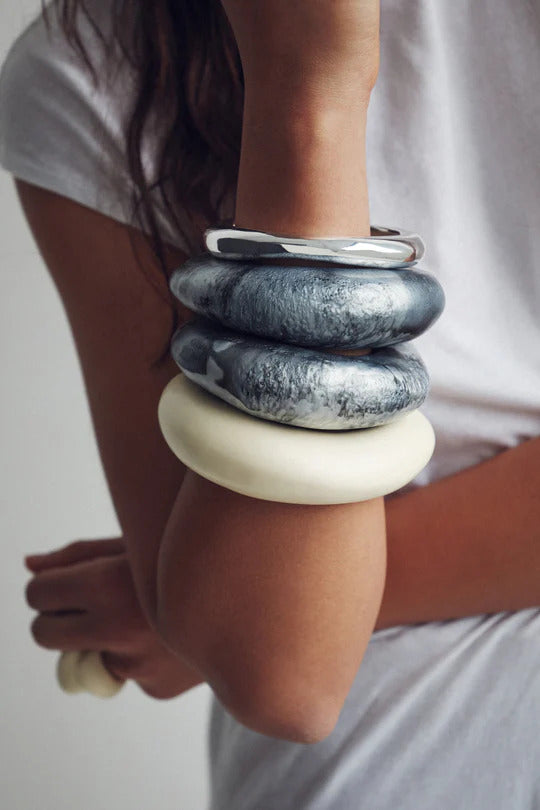 Large Drift Bangle by Dinosaur Designs - Cream
