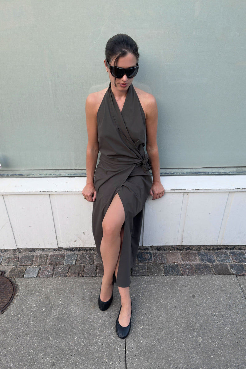 Halter Wrap Backless Dress - Wood