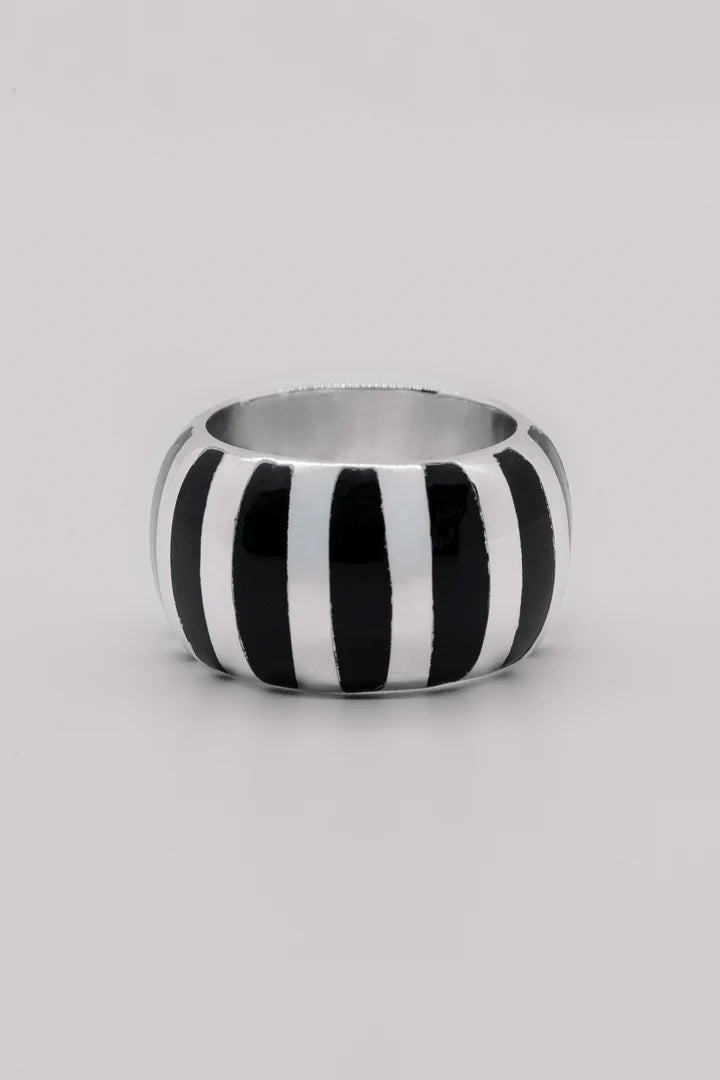 Manuela Ring - By Ayllon