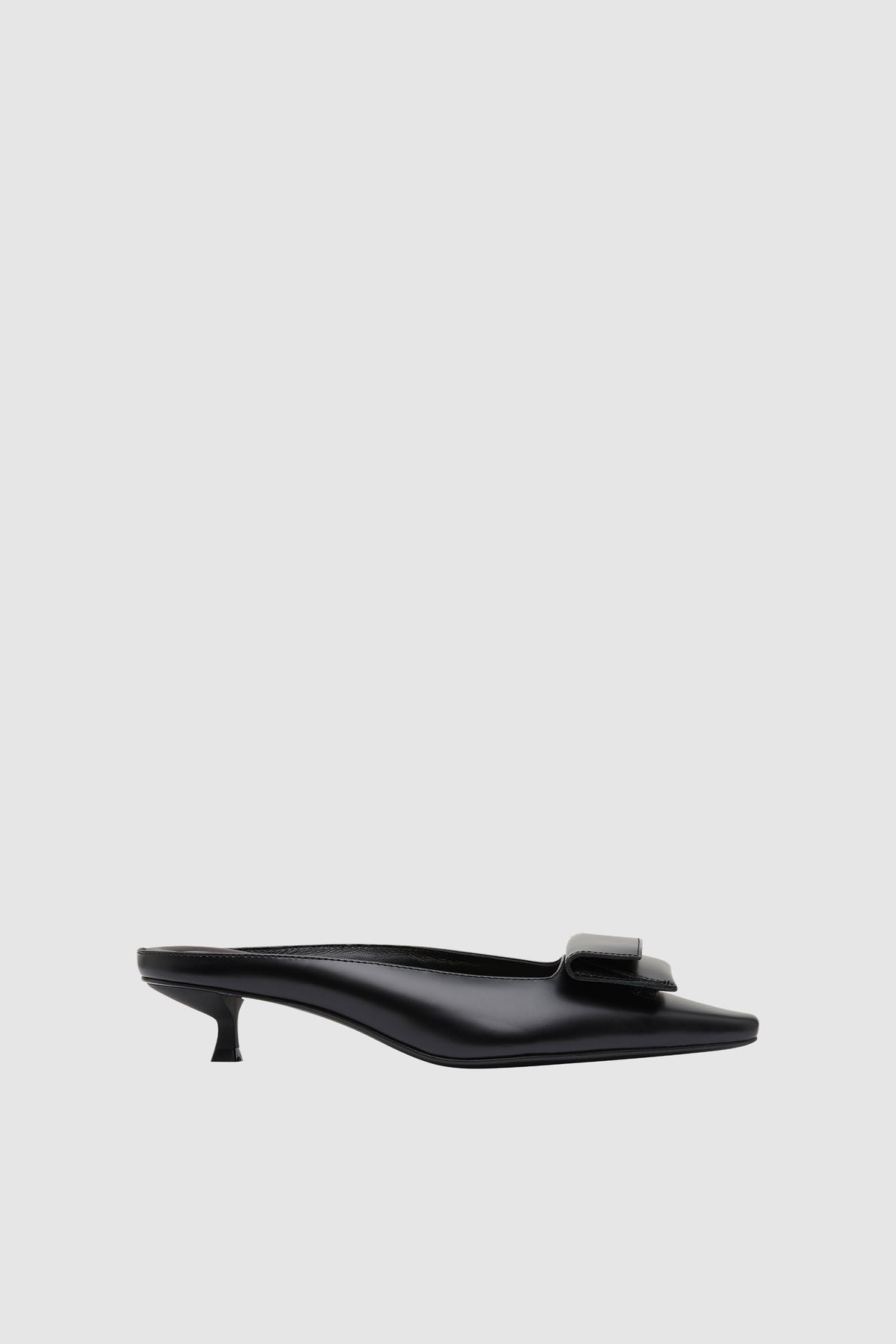 Petit Pouch Heel - Black