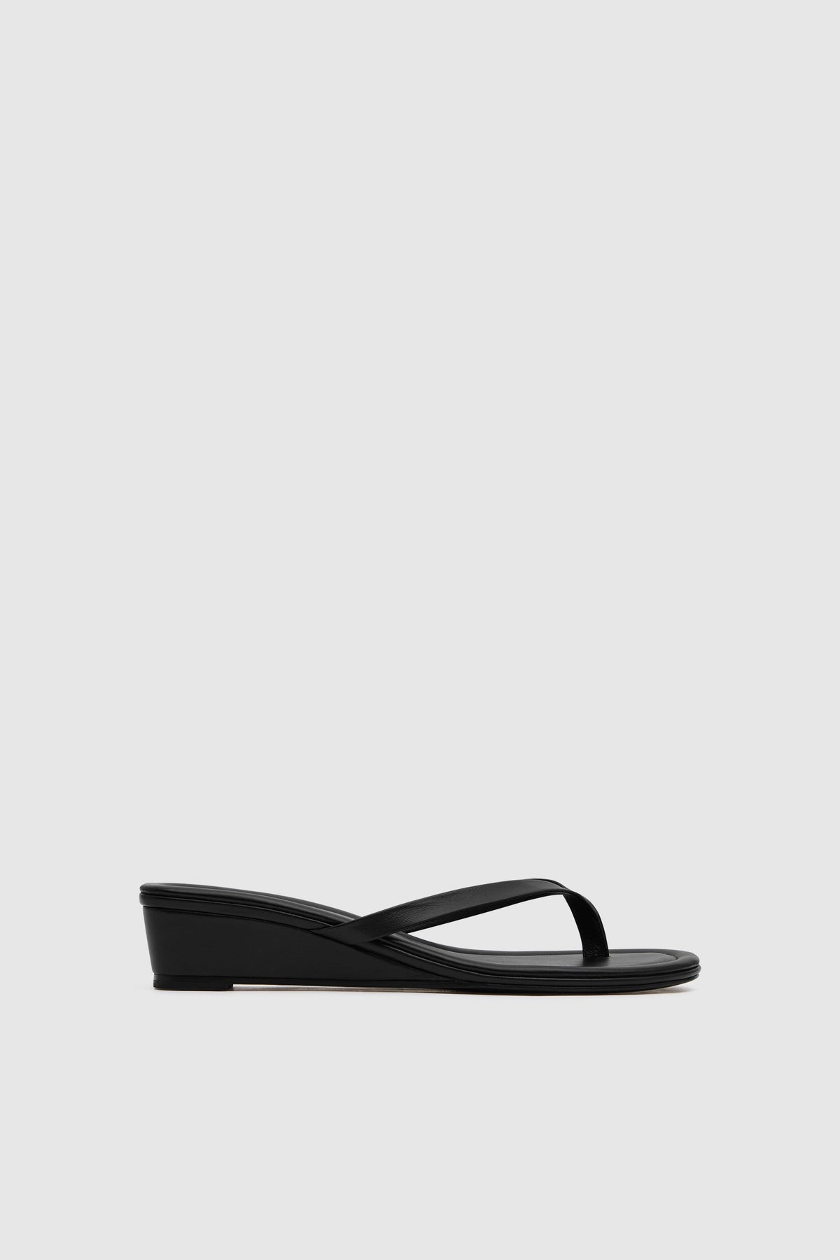 Thong Wedge - Black