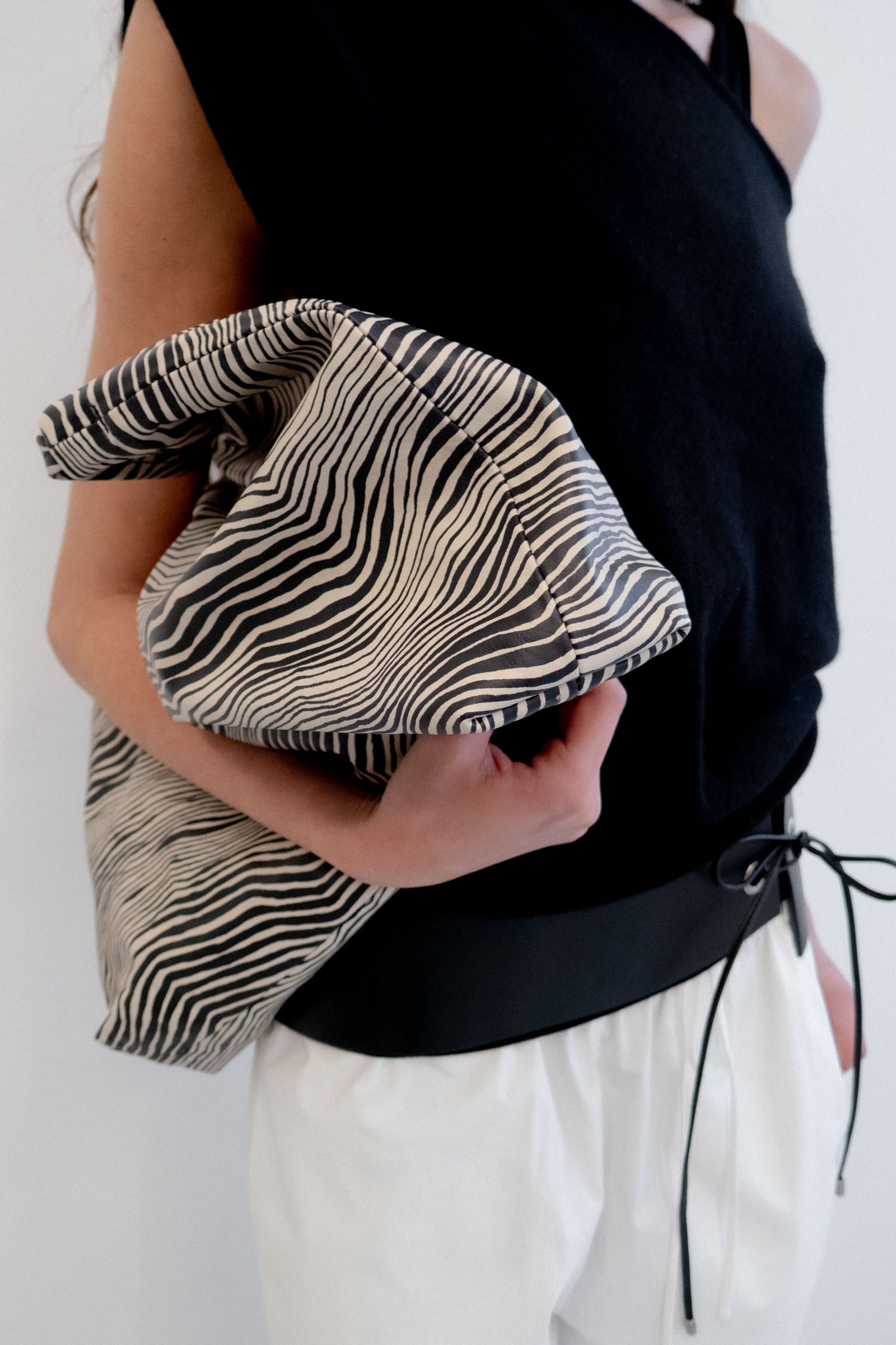 PRE-ORDER: Savannah Hobo Bag - Savannah