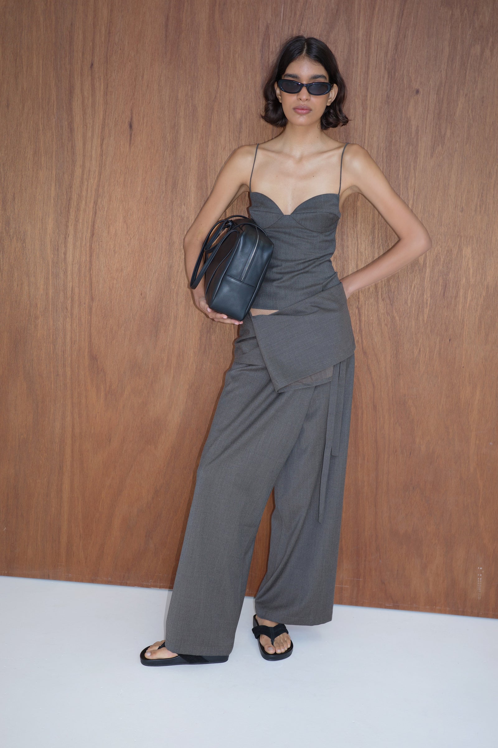 Wool Tailored Fisherman Pants - Mulch