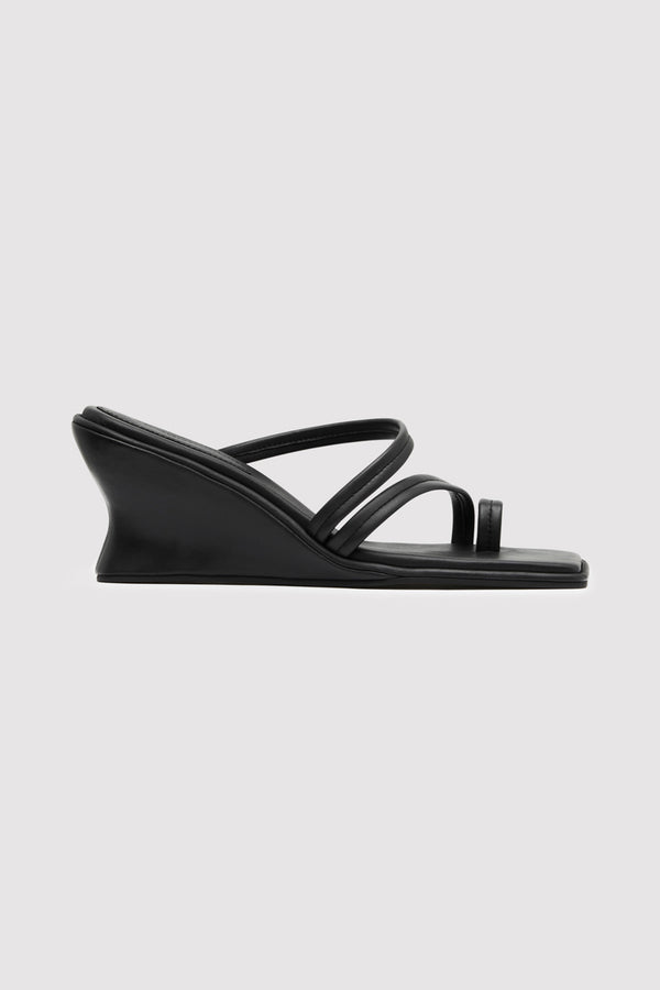 Soft Strap Contour Wedge - Black