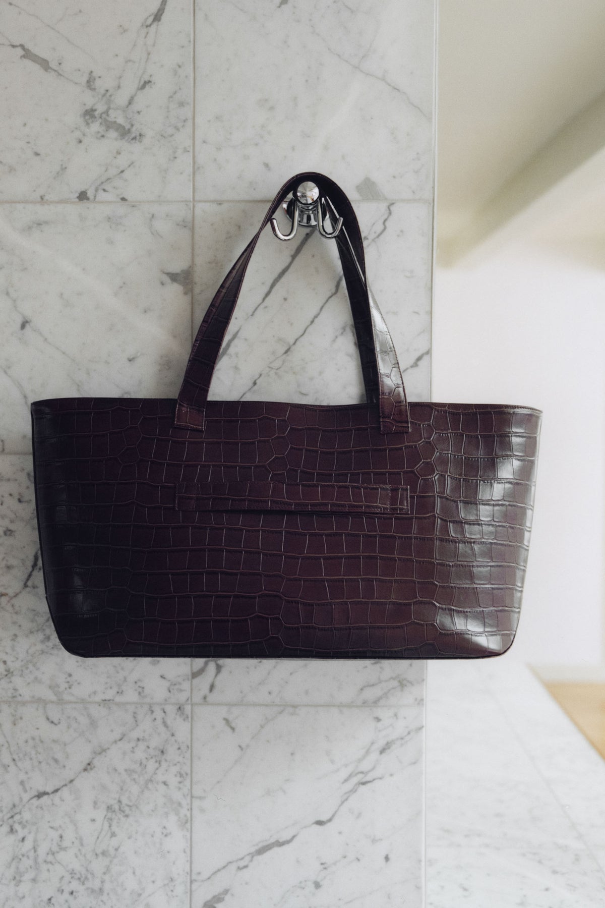 Carryall Tote - Croc Embossed Coffee