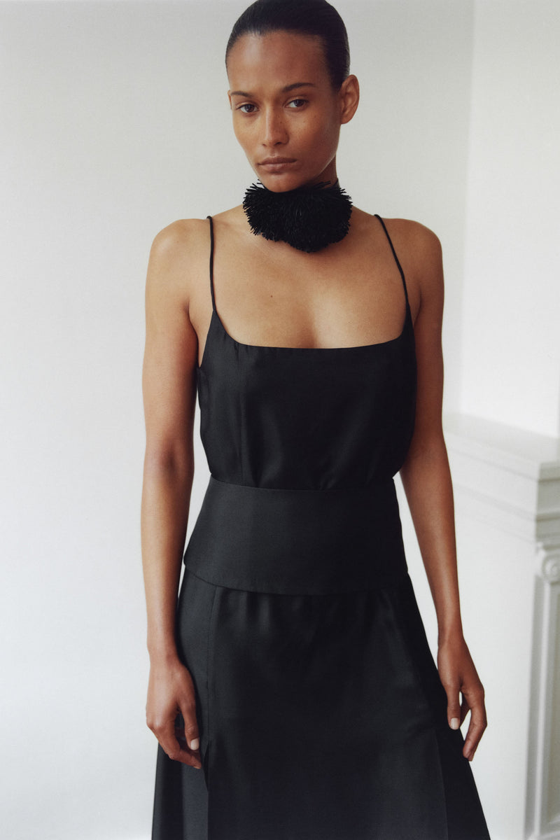 Look 16