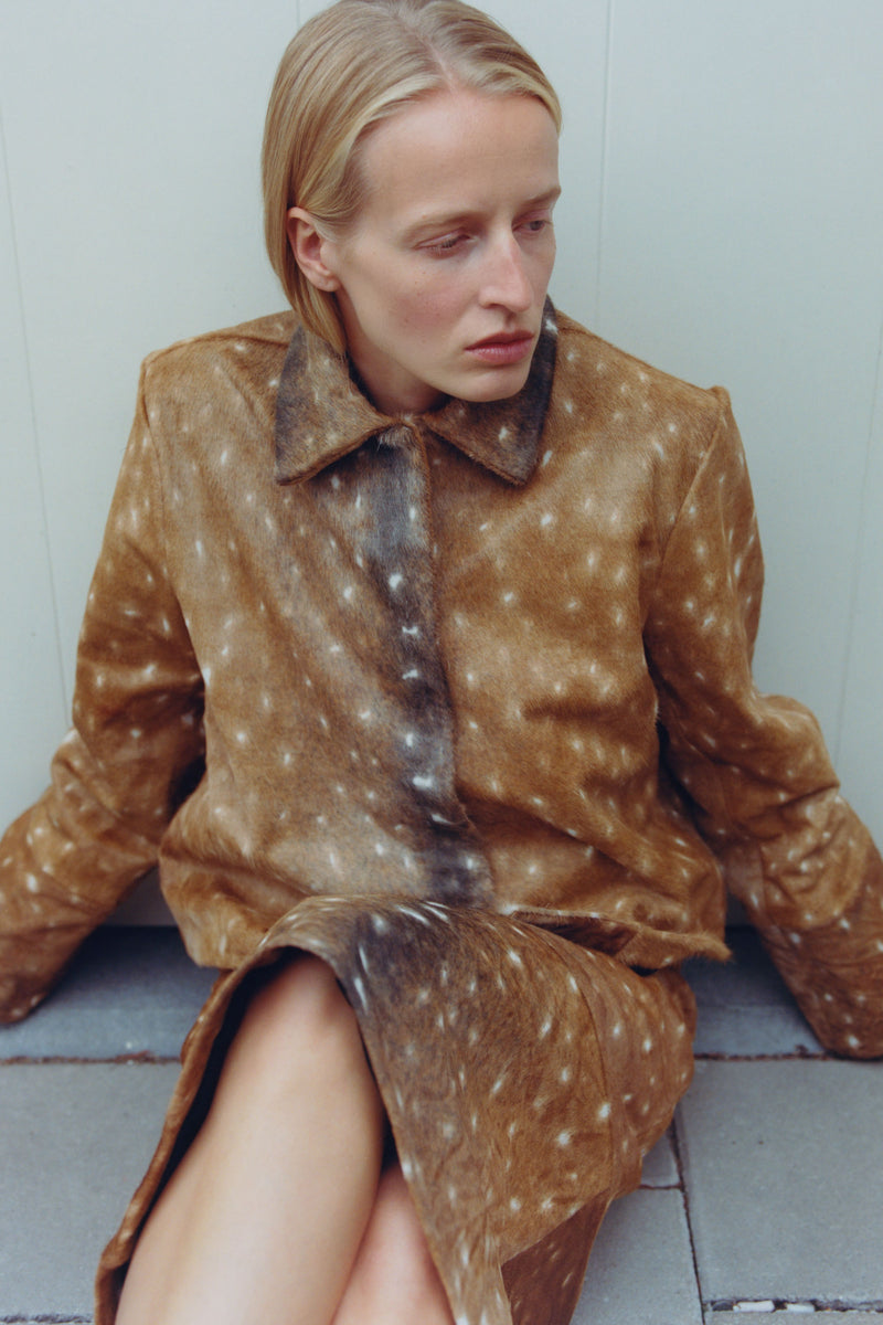 Fawn Minimal Jacket - Almond - Featured