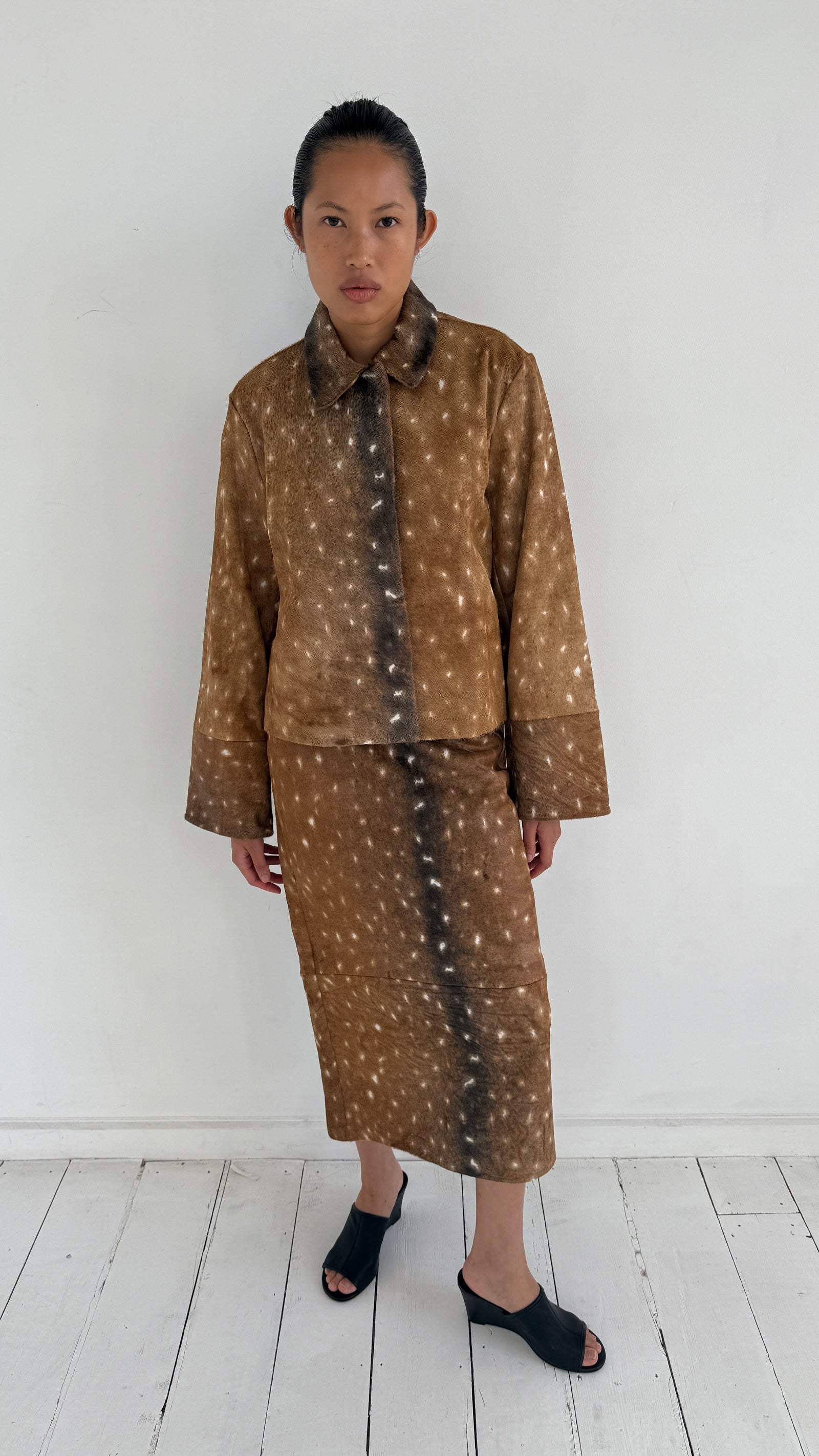 PRE-ORDER: Fawn Minimal Jacket - Almond