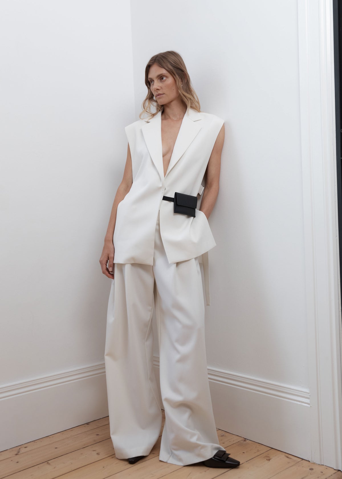 Relaxed Side Tie Vest - Off White