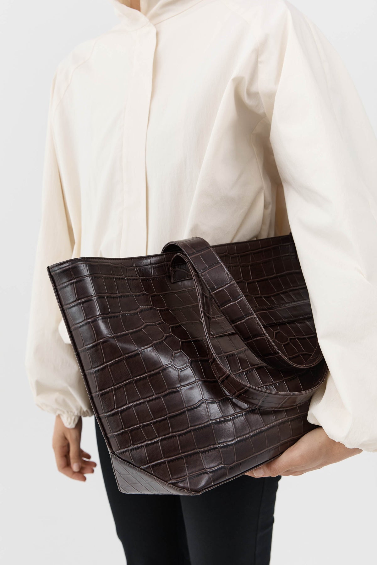 Carryall Tote - Croc Embossed Coffee