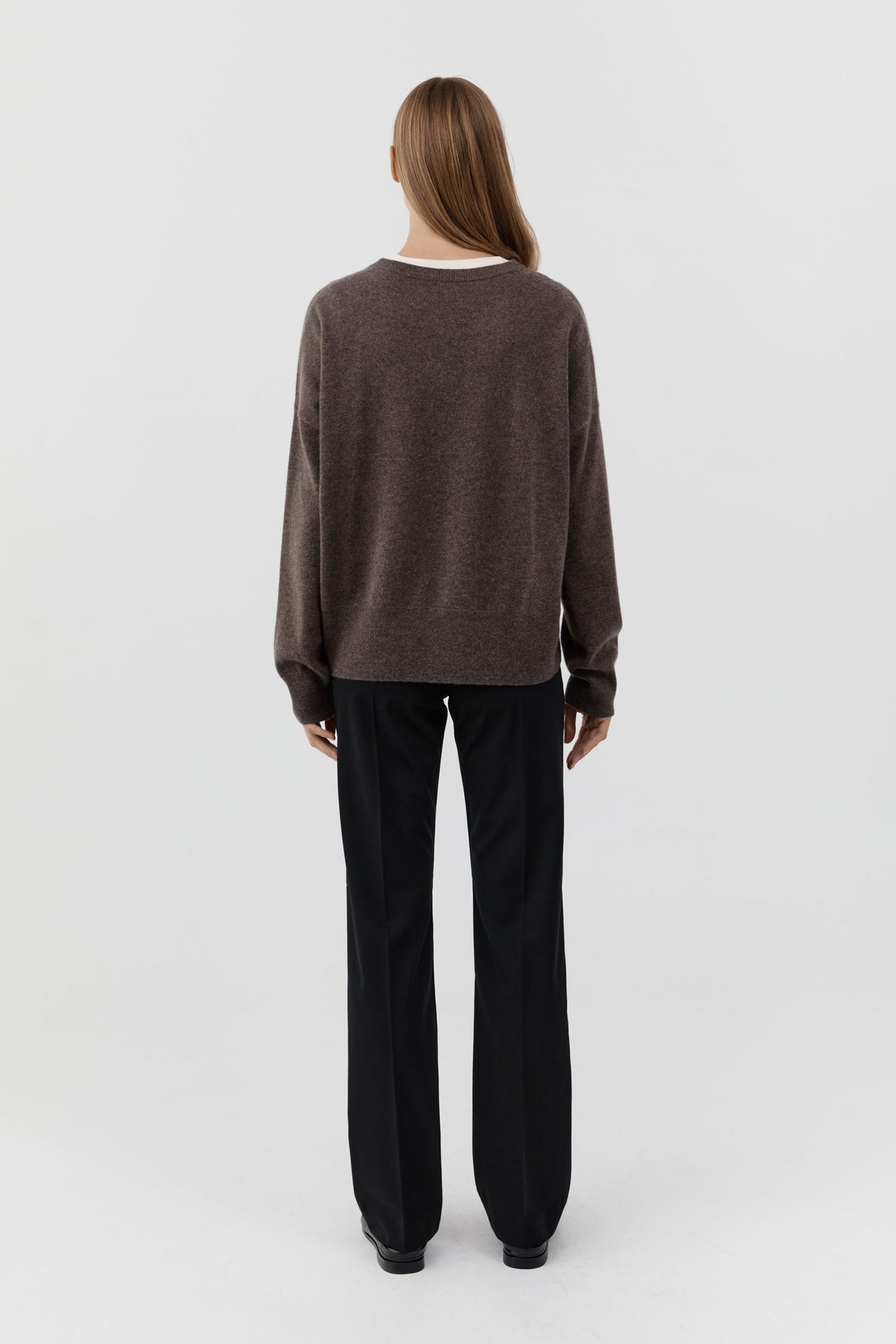 Cashmere V Sweater - Elmwood