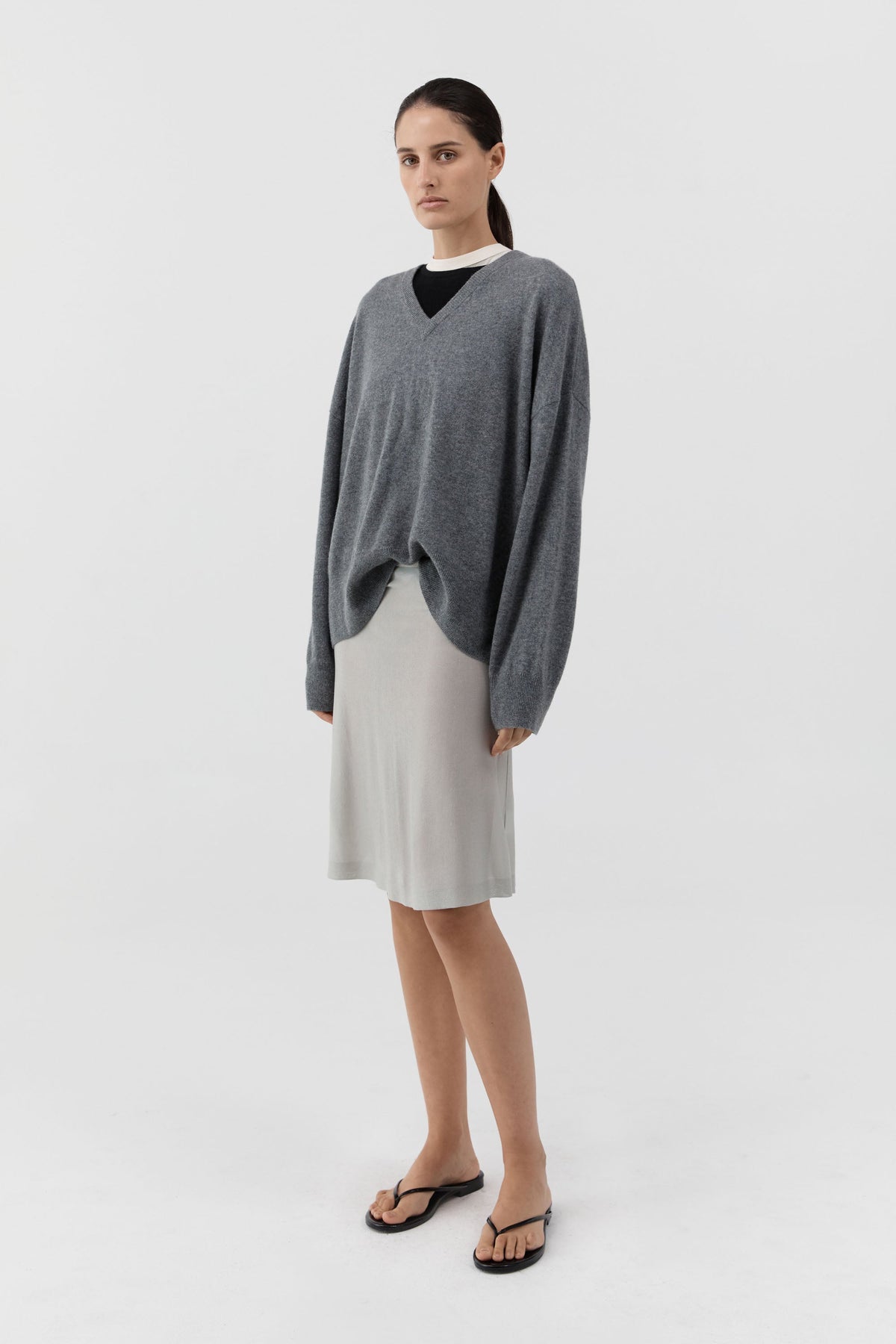 Cashmere V Sweater - Smoked Melange
