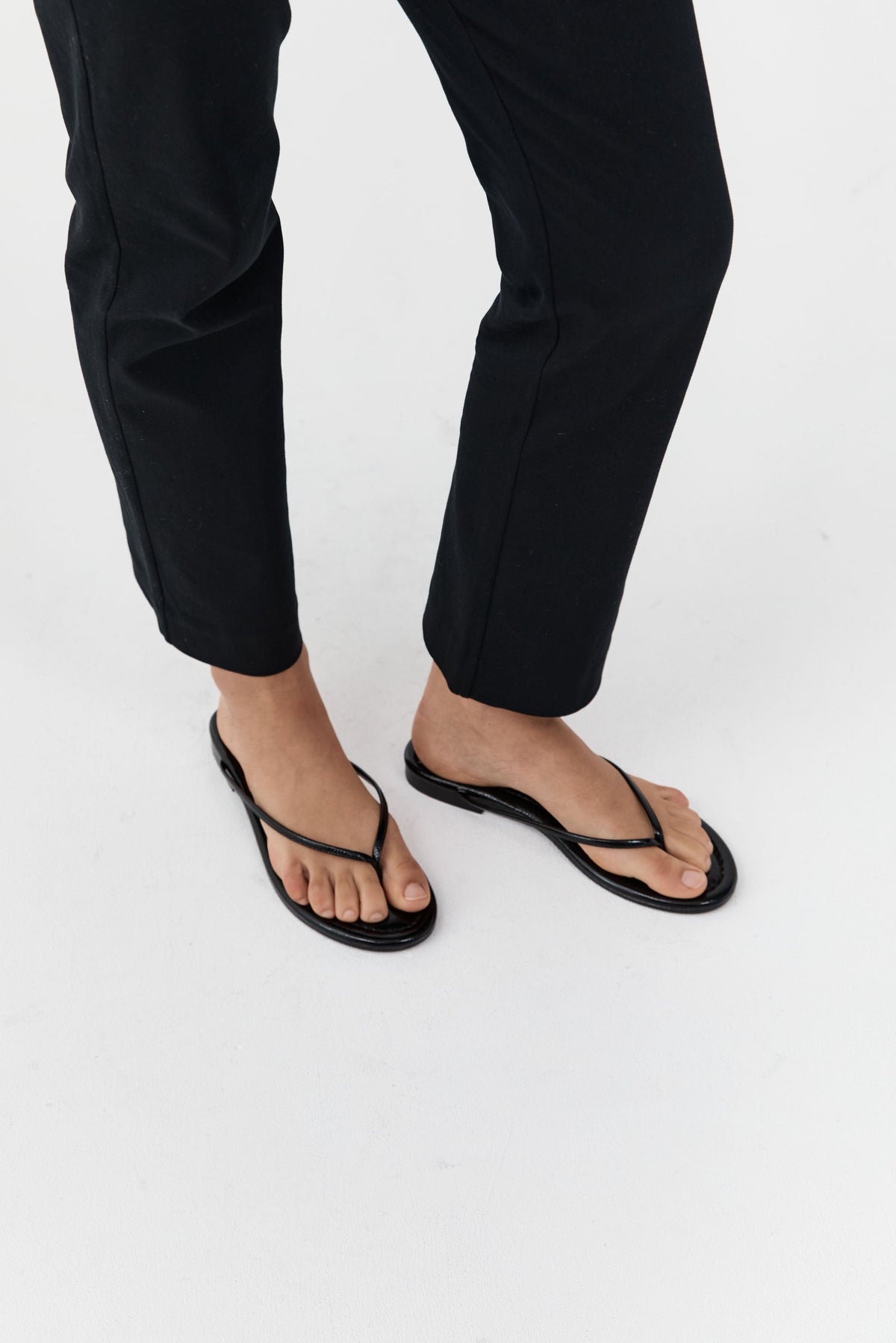 Fine Flip Flop - Black