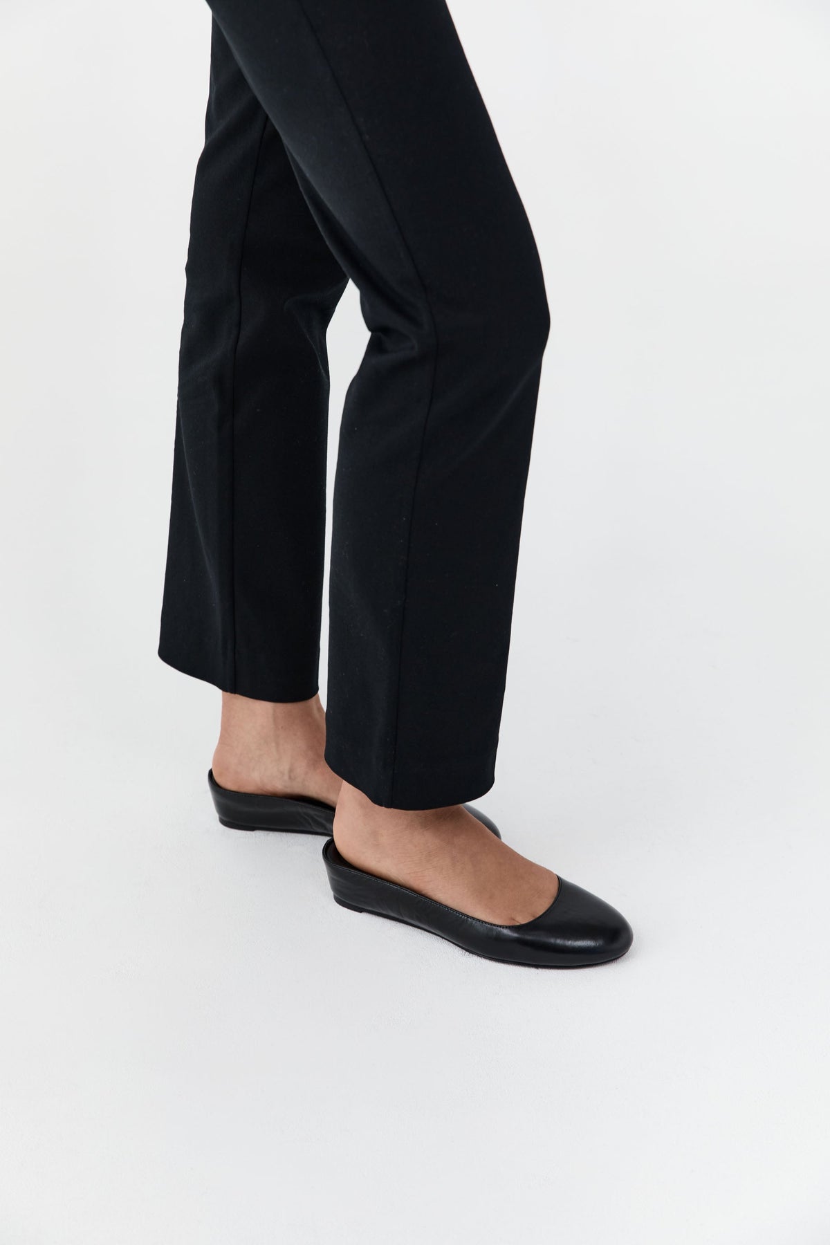 Micro Wedge Slipper - Black
