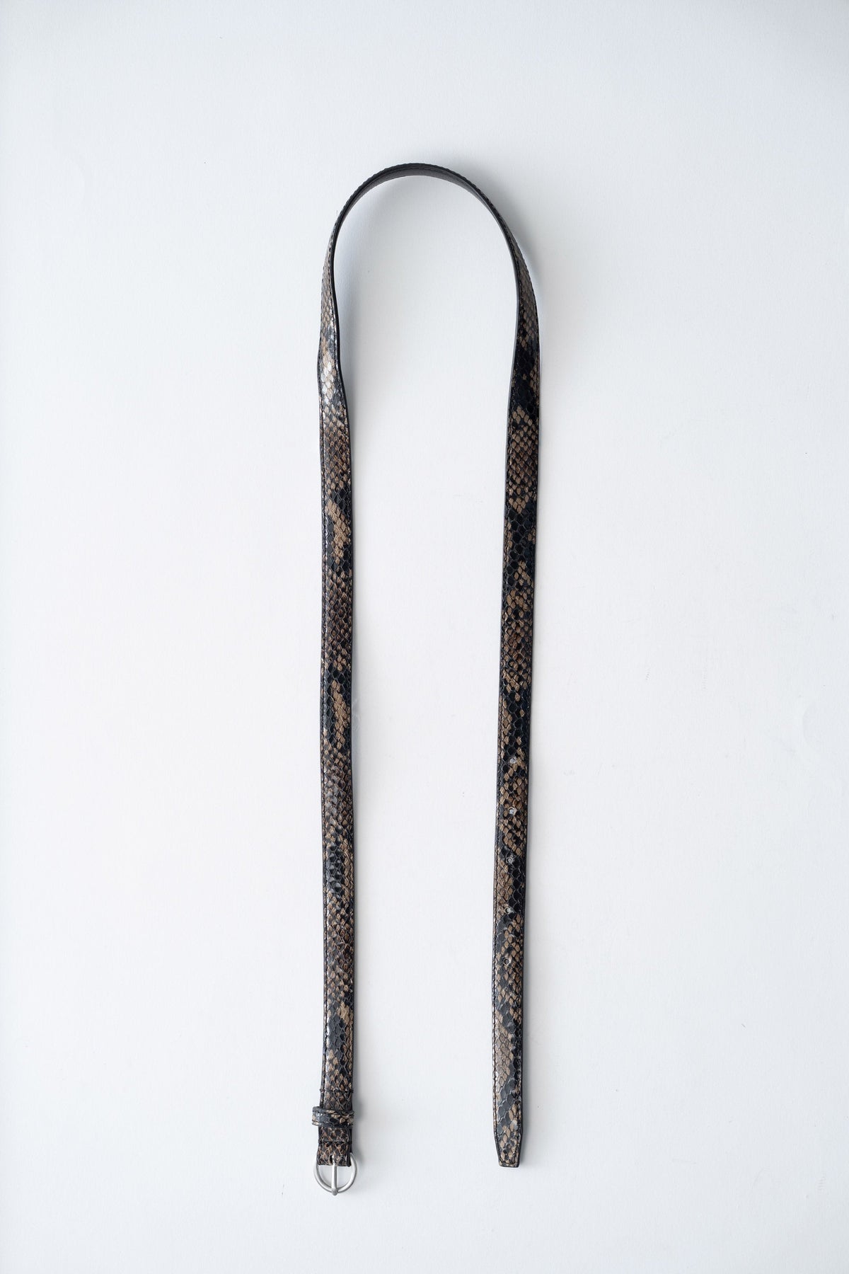 Minimal Slim Belt - Python Embossed