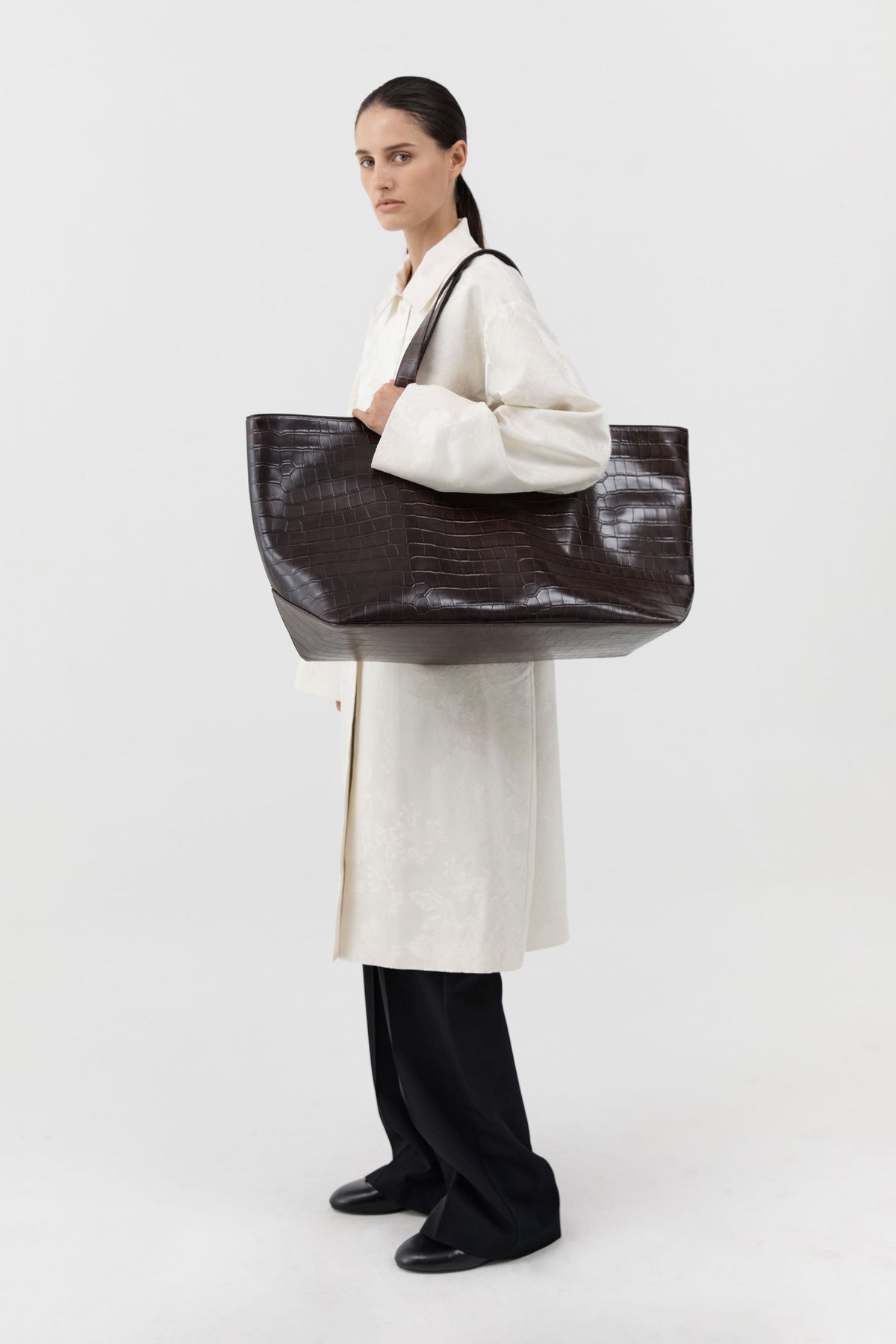 Oversized Carryall Tote - Croc Embossed Coffee