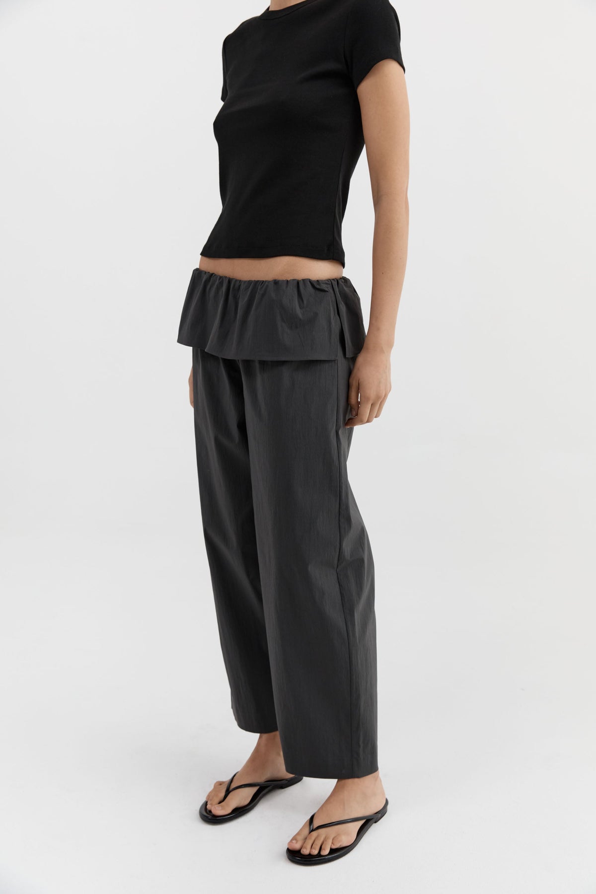Peplum Pants - Magnet