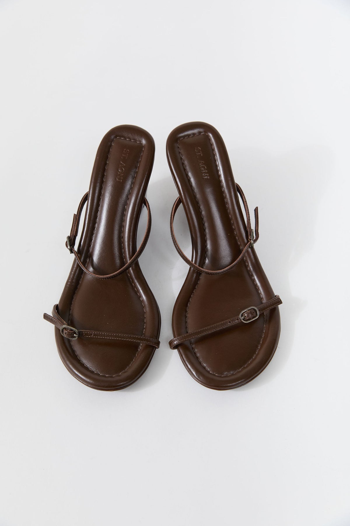 Petit Belt Detail Wedge 70 - Pecan