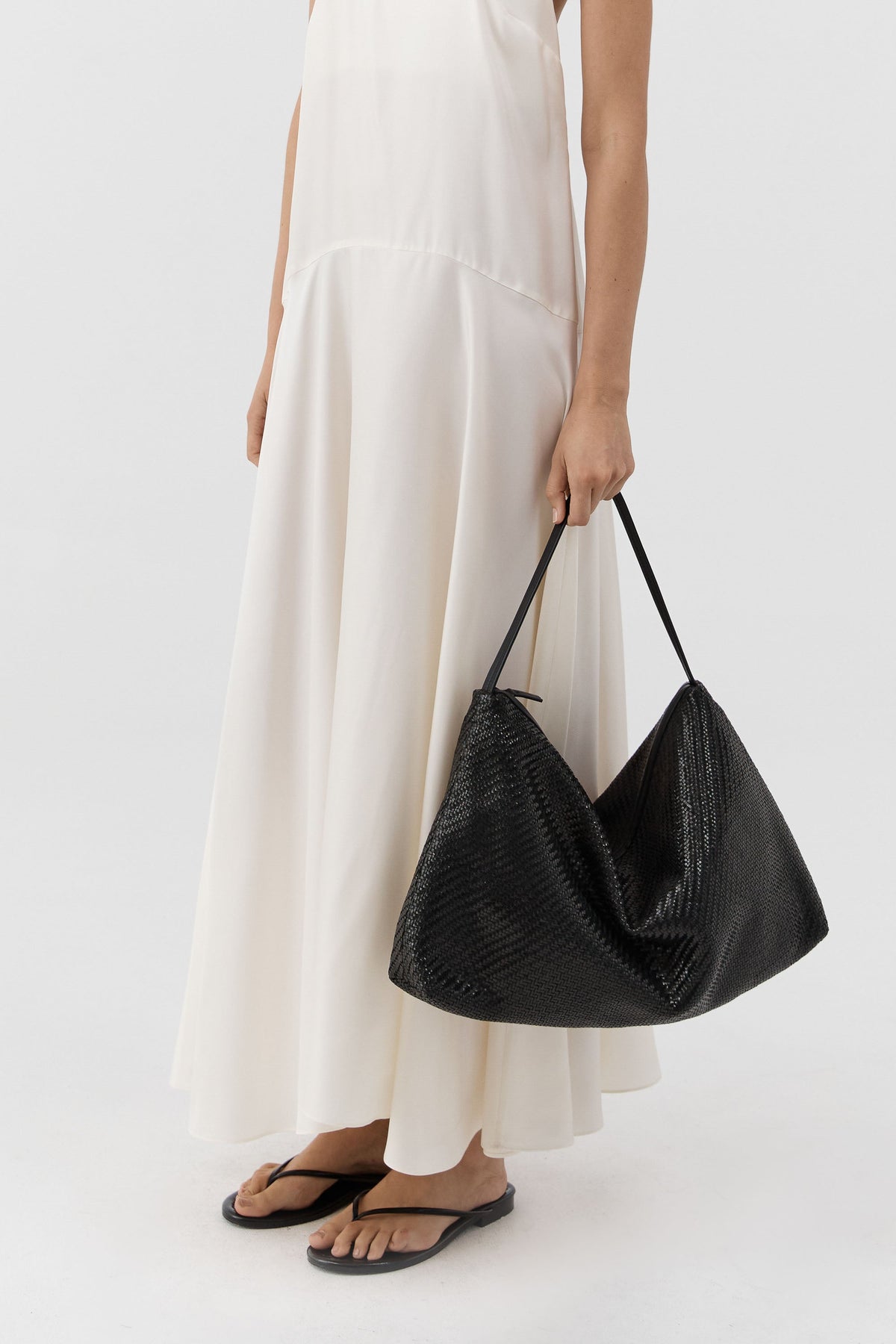 Woven Hobo Bag - Black
